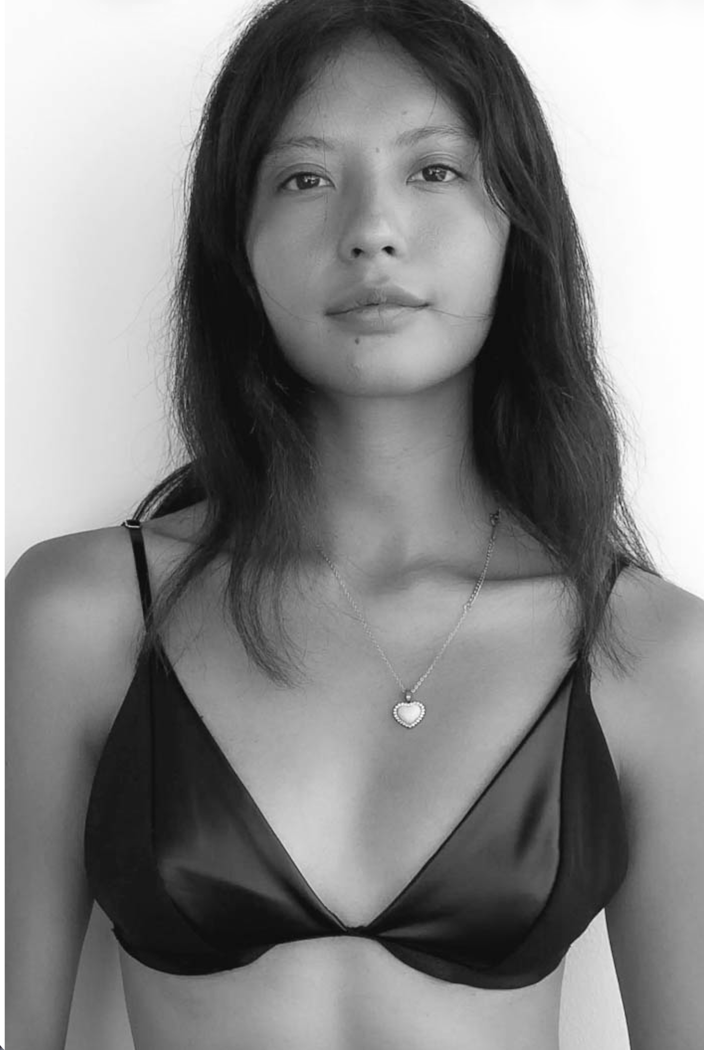 model profile picture